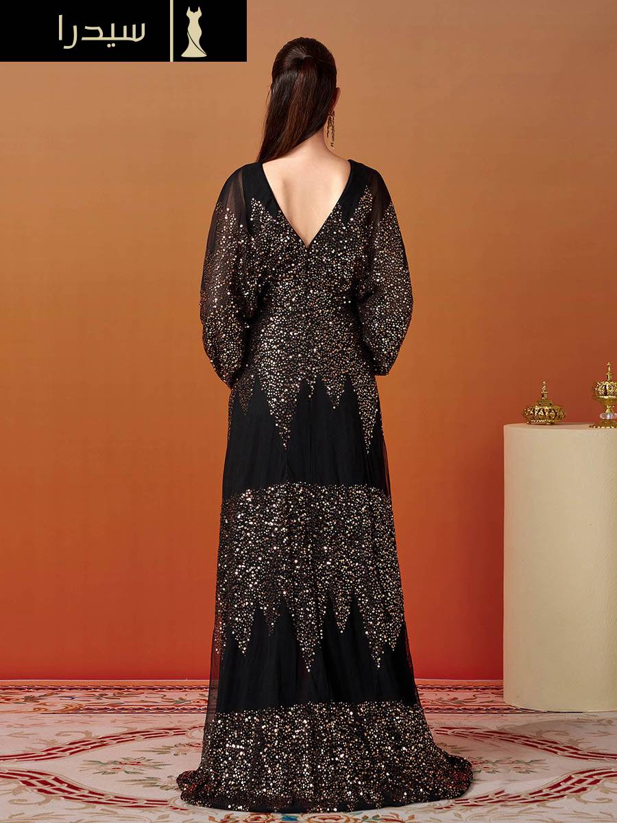 فستان مناسبات اعراس أسود بفتحة عالية وأكمام على شكل حرف V - Image 7