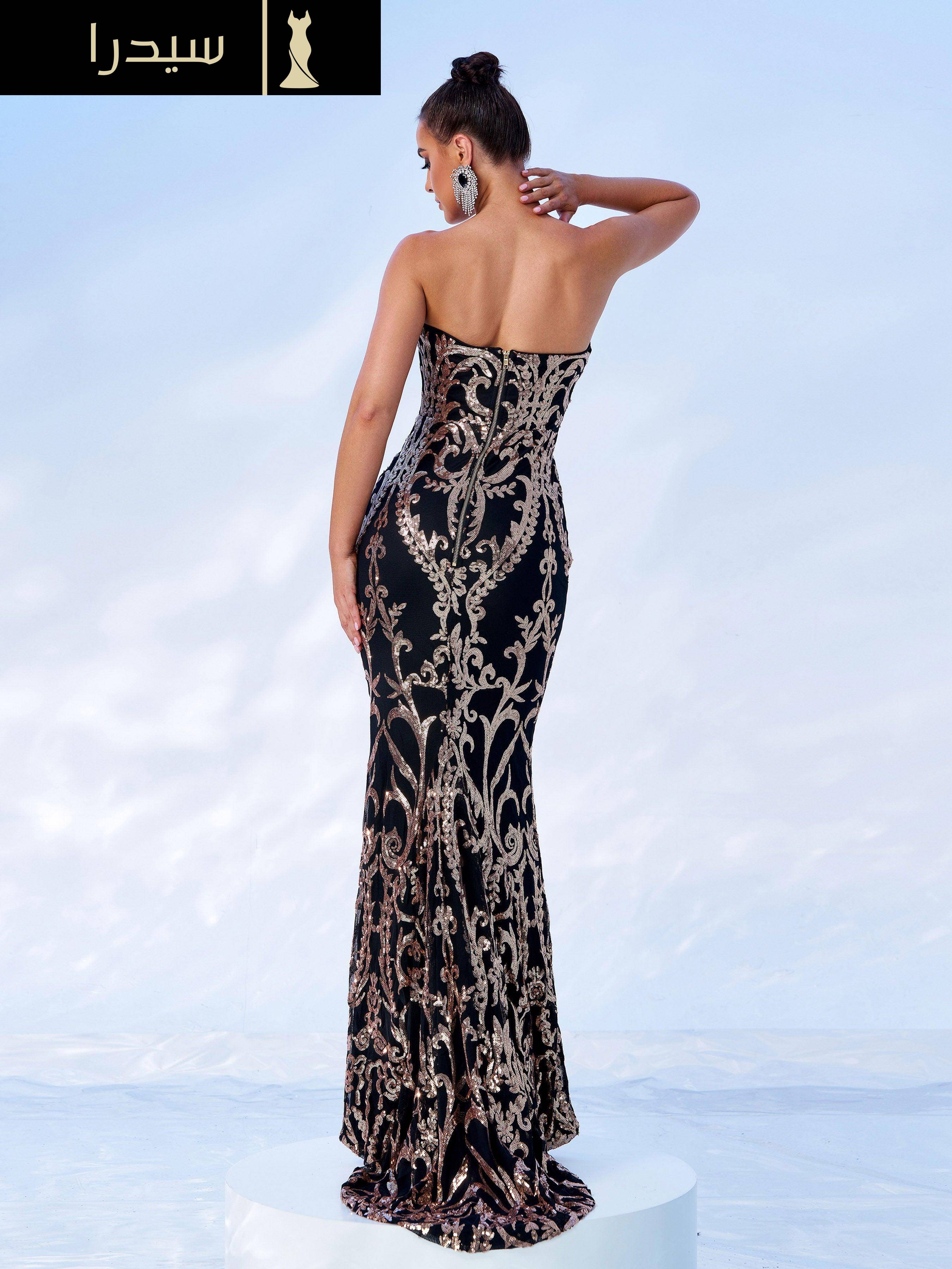 فستان ماكسي بدون حمالات مزين بالترتر - Image 6