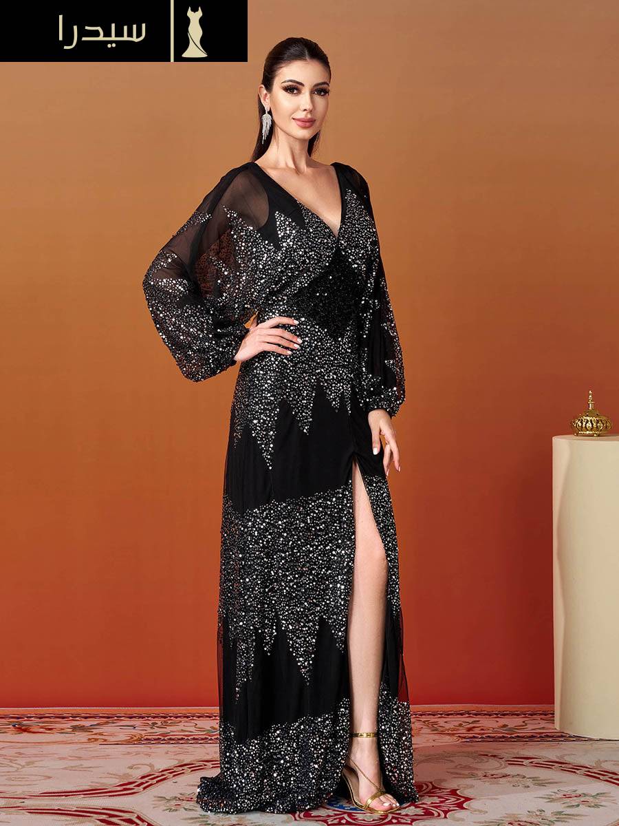 فستان مناسبات اعراس أسود بفتحة عالية وأكمام على شكل حرف V - Image 16