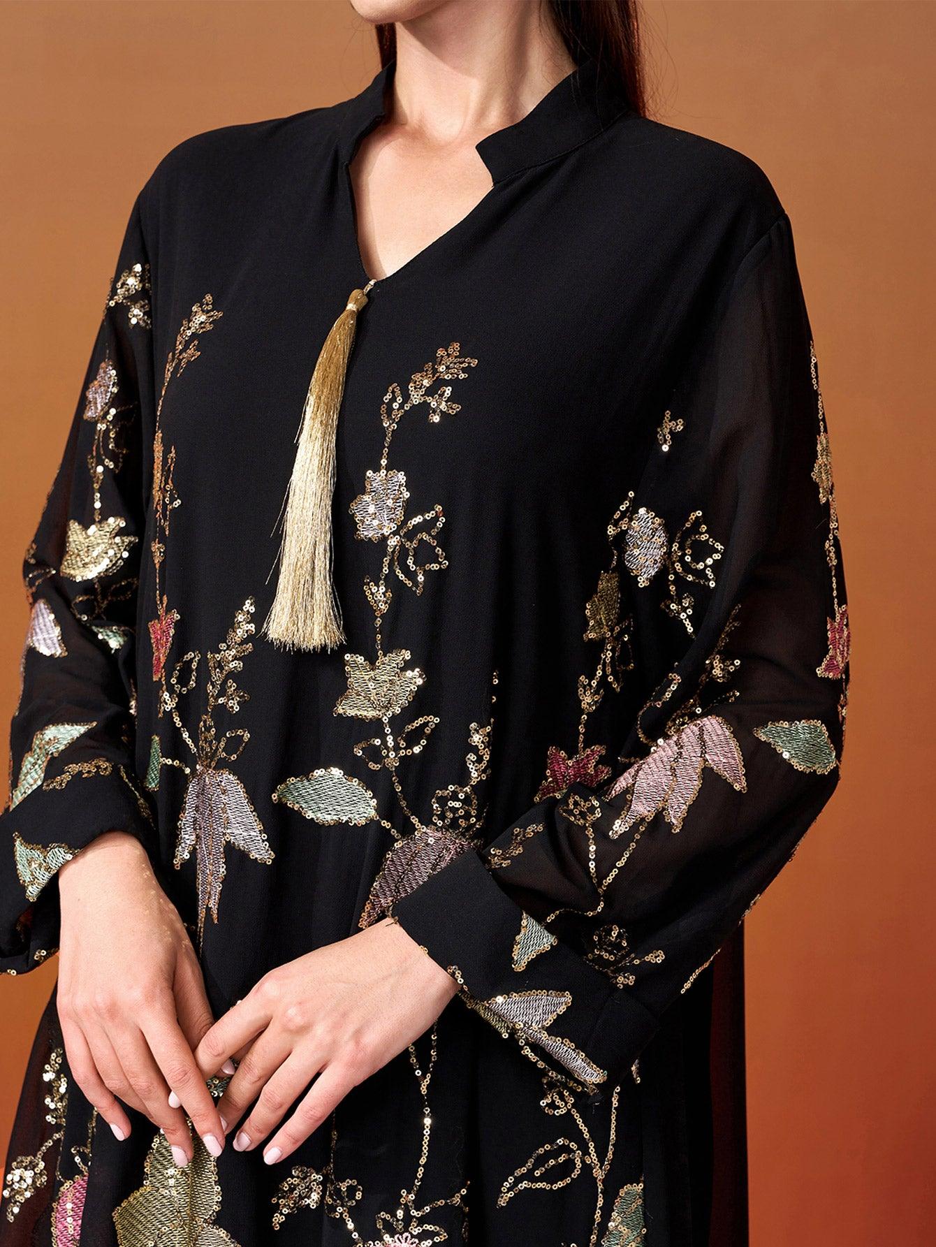 فستان مطرز بالترتر والزهور - Image 4