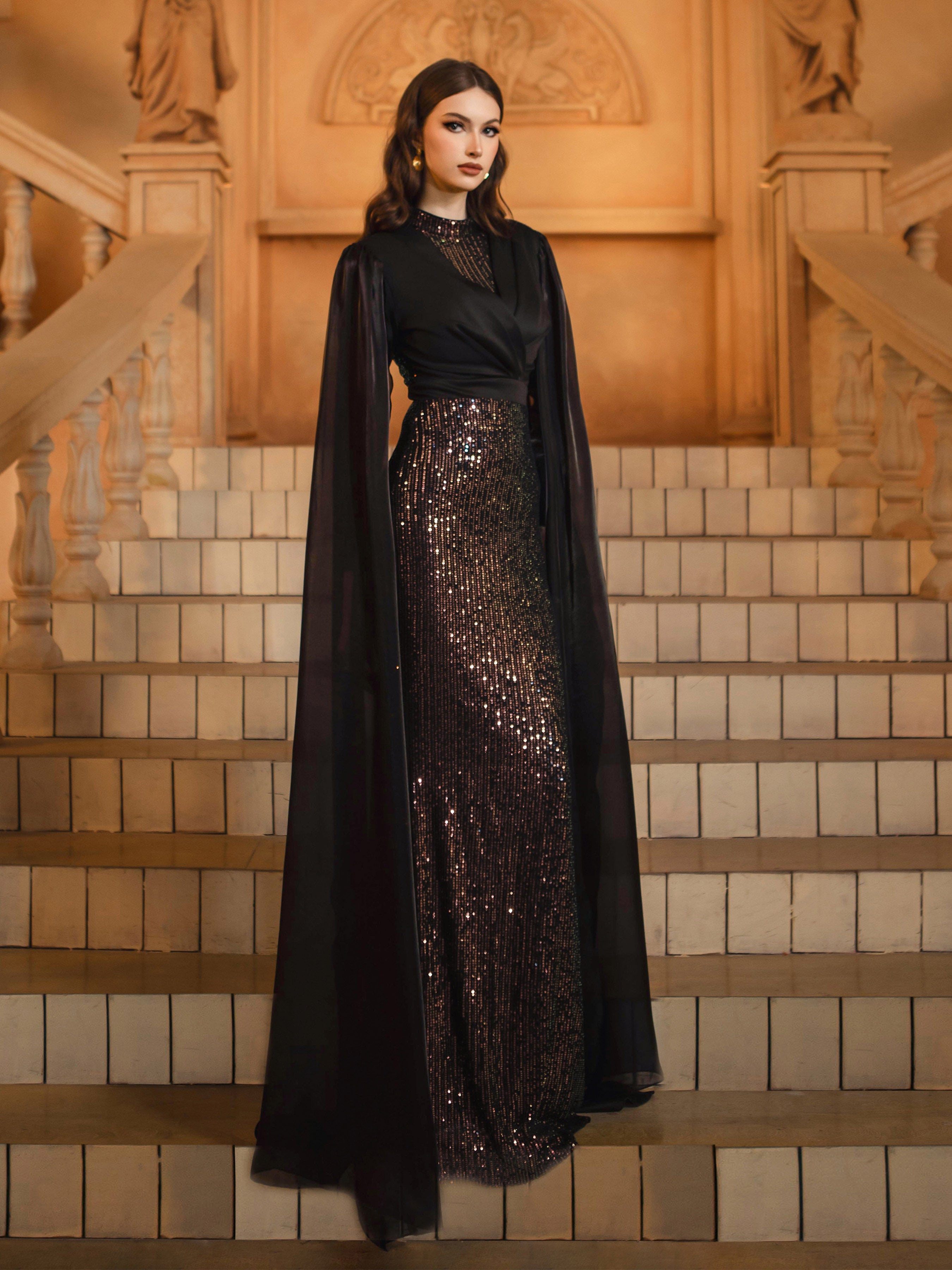 فستان مناسبات أنيق مزين بالترتر الأسود - Image 3