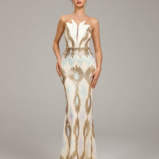 فستان سهرة فاخر بدون حمالات مرصع بالترتر الذهبي بتصميم آرت ديكو