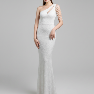 فستان زفاف بكتف واحد مزين بسلسلة ترترية مفتوحة