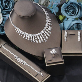 طقم مجوهرات للمناسبات الخاصة بالعرائس، مرصع بالزركون، مكون من أربع قطع، متوفر لـ
